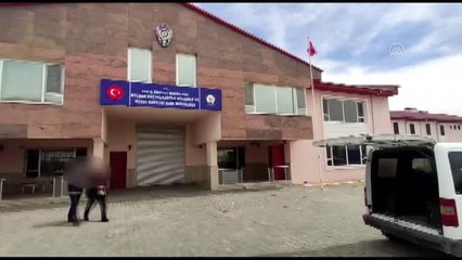 Göçmen kaçakçılığı yaptıkları gerekçesiyle 5 şüpheli tutuklandı