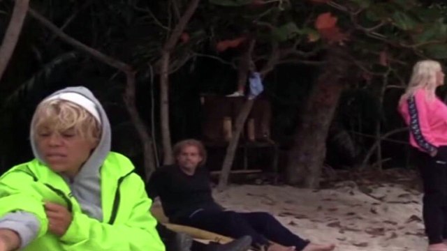 Isola dei Famosi, le urla dei naufraghi in piena notte puntata a rischio