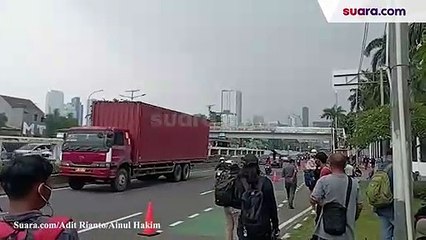Hingga Siang Ini, Pendemo di Depan Gedung DPR Masih Sepi