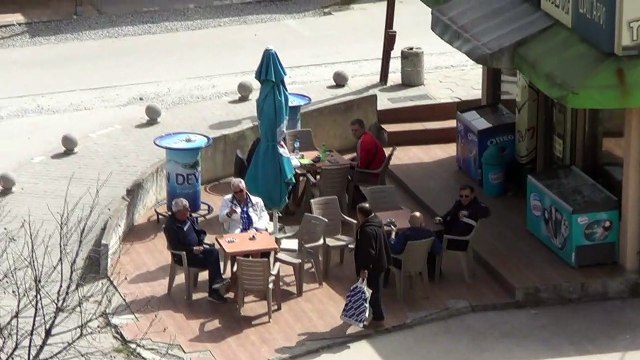 Пред Нон стоп кафе