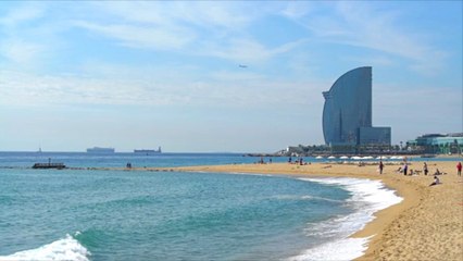 Il sera interdit de fumer sur les plages de la région de Barcelone dès le 1er juillet selon les médias espagnols