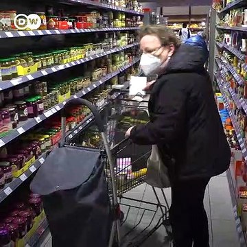 Almanlar tedarik sıkıntısından dolayı temel ihtiyaç ürünlerine hücum ediyor