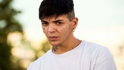 Isola dei Famosi, batosta per Blind la madre lo porta in tribunale