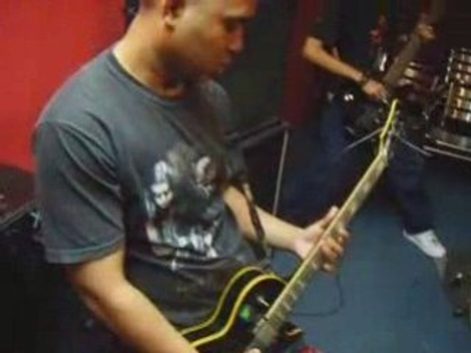 Shadows Embrace - Beneath Dying Skies (Cover)