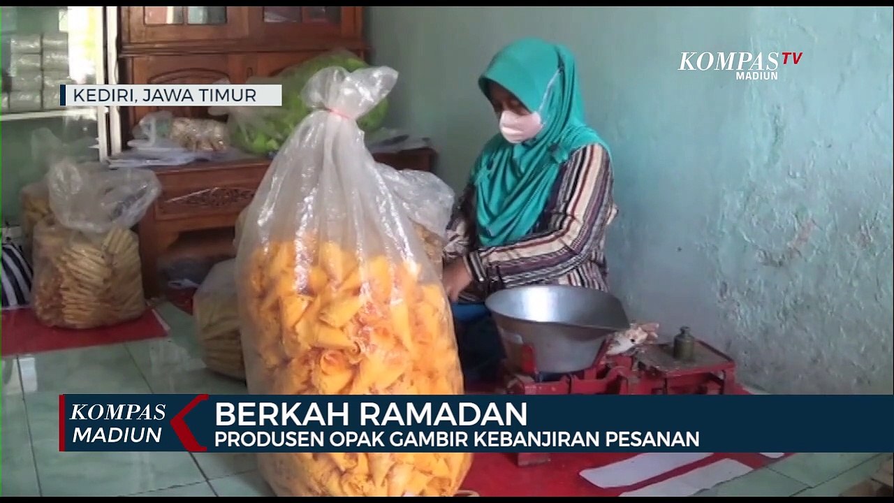 Berkah Ramadan, Produsen Opak Gambir Kebanjiran Pesanan