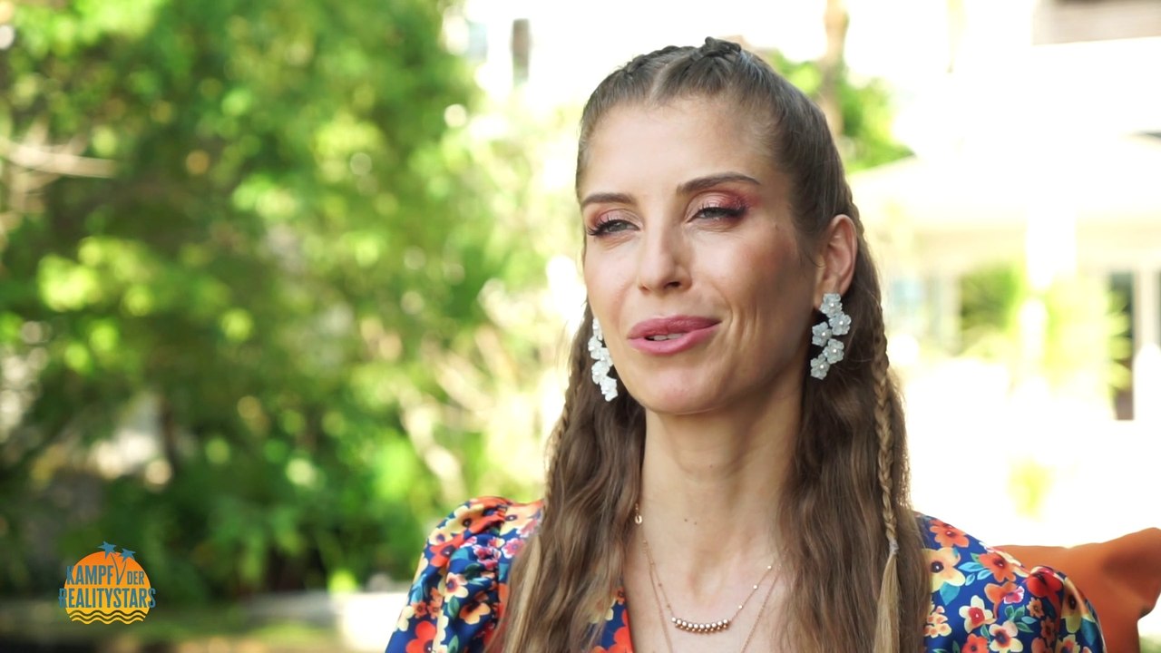 Cathy Hummels wollte Schauspielerin werden - Interview zur neuen Staffel 'Kampf der Realitystars' 2022