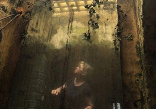 ‘Secret door’ found buried in the walls of salon leads to mysterious ‘creepy’ room