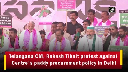 Telangana CM, Rakesh Tikait protest against Centre's paddy procurement policy in Delhi