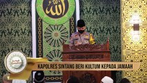 Ibadah Tarawih Di Bulan Ramadhan, Kapolres Sintang Berikan Kultum Pada Jamaah Masjid Agung An-Nur Sintang