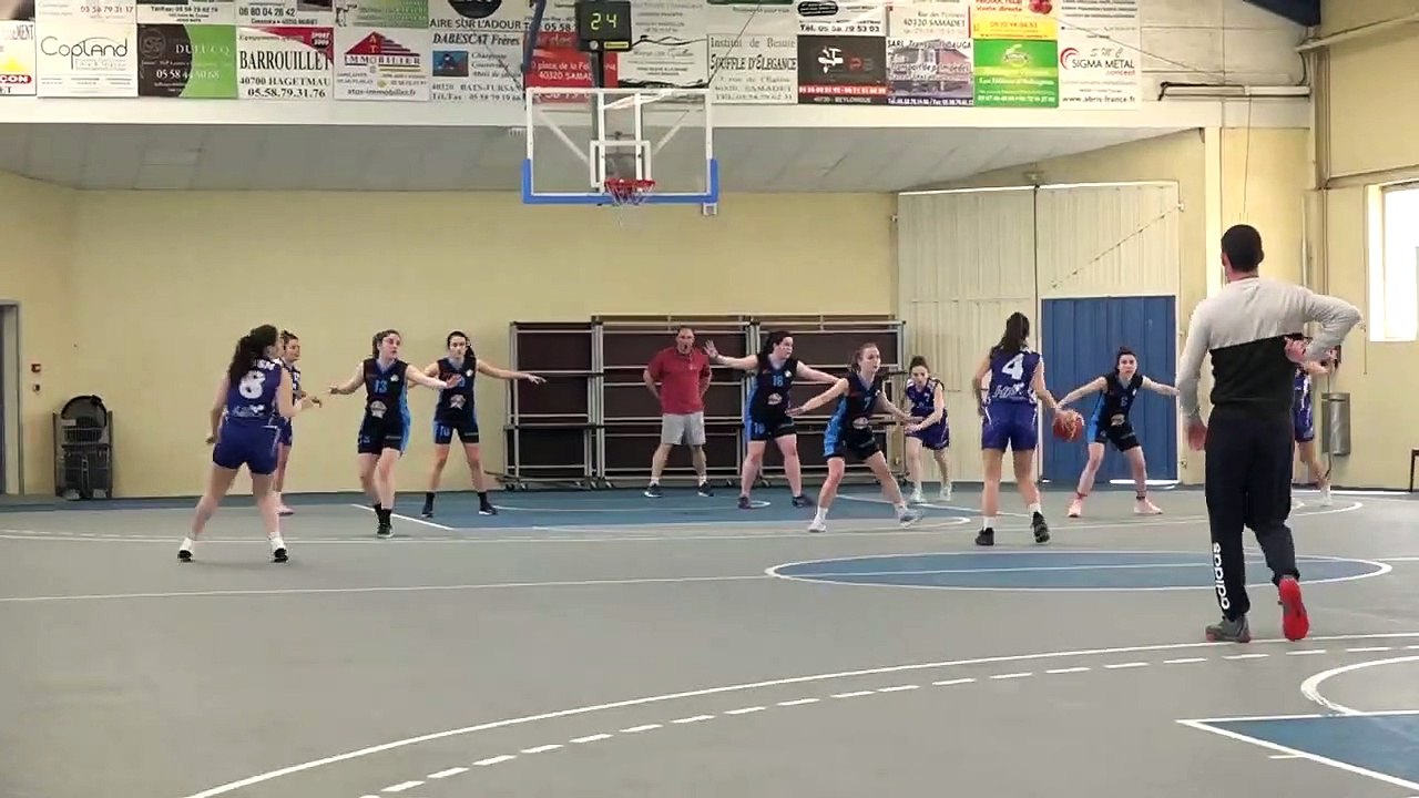 10.04.2022 Séniors 2 Féminin Tursan Basket Chalosse 2 - Biaudos 2   1e Partie