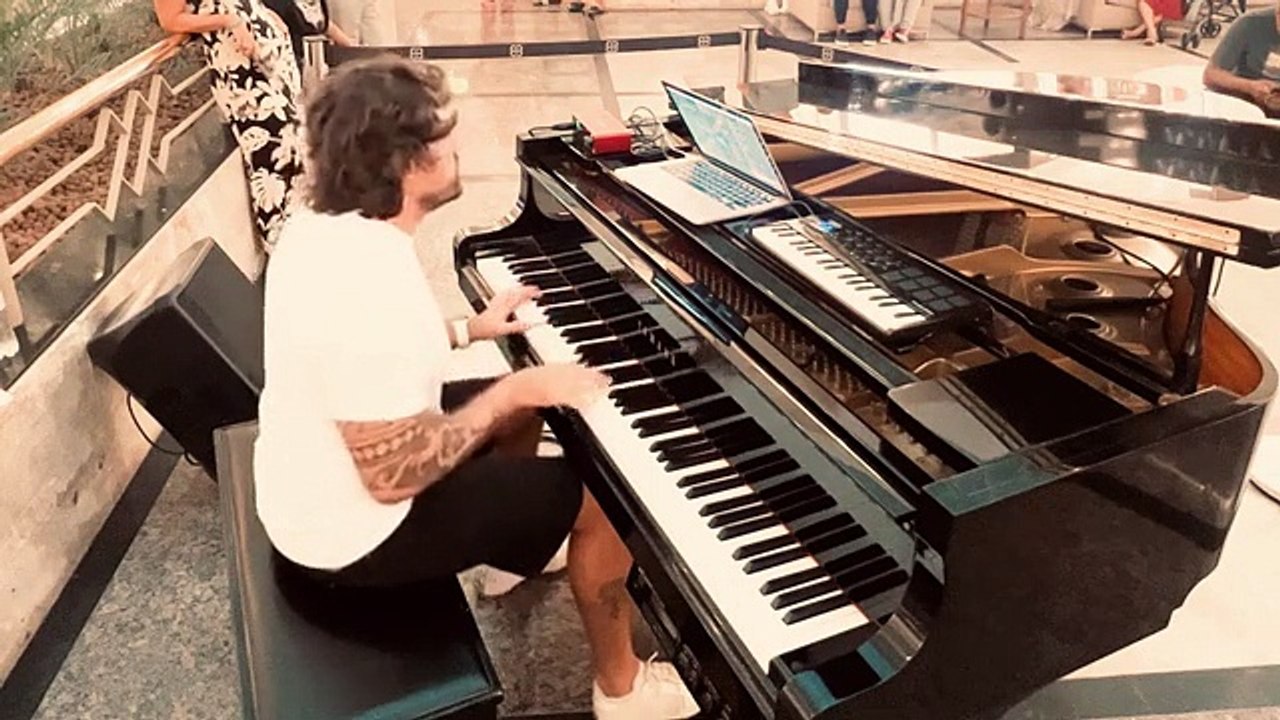 U2 with or without u piano play piano mall