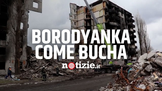 Guerra Russia-Ucraina, Borodyanka come Bucha: bandiera sventola tra le macerie dopo ritiro dei russi