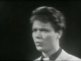 FALL IN LOVE WITH YOU  by Cliff Richard  - Unreleased 1960 TV Performancet lyrics