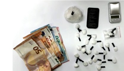 下载视频: Brindisi - Traffico di droga da Mesagne al capoluogo: 15 arresti (11.04.22)