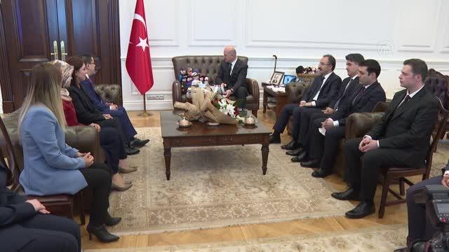 Soylu: Geride dünyadaki insanları donduran göç manzaralarını bu ülkede yaşatmayan asil bir Türk milleti kalacak