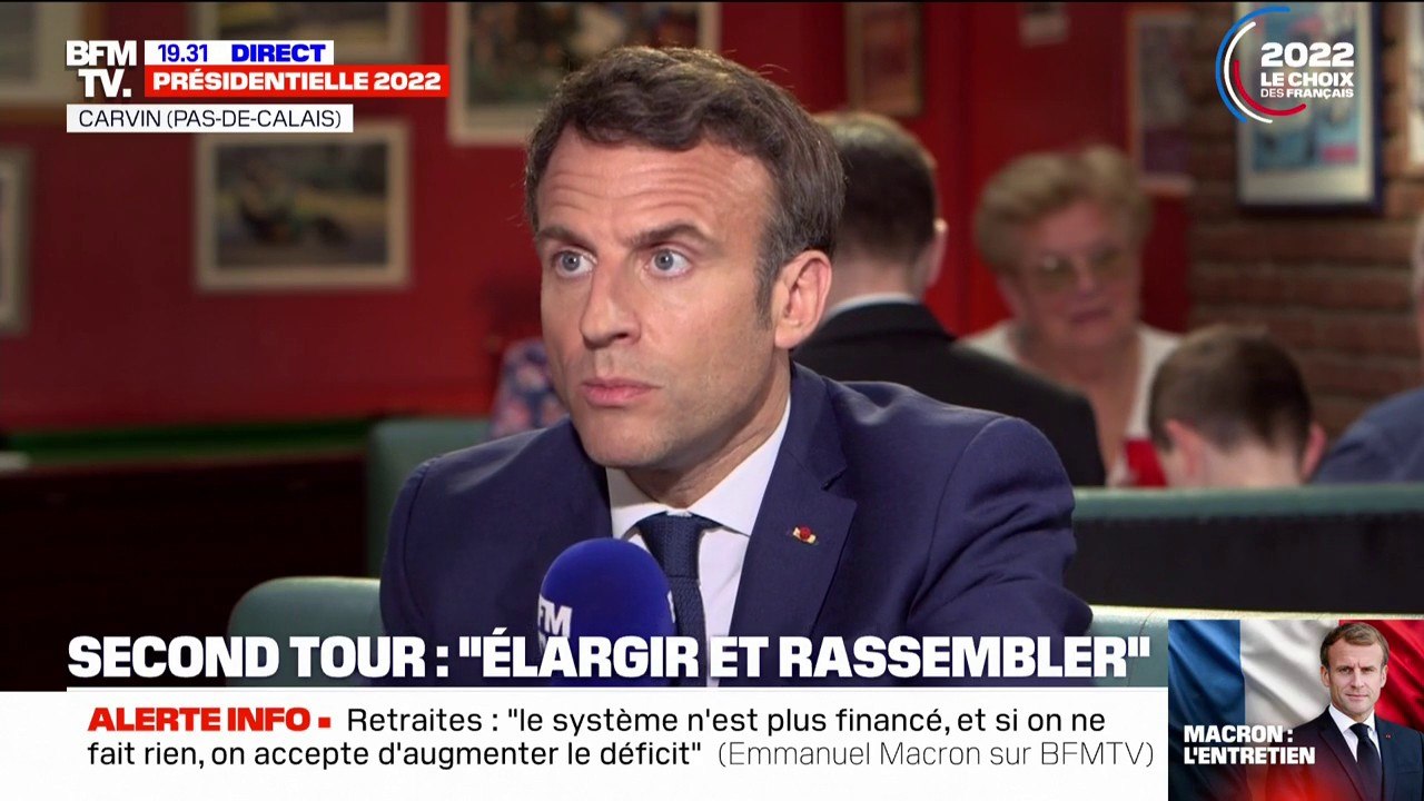 Emmanuel Macron sur Marine Le Pen: "On peut combattre leurs idées, mais c'est quelqu'un que je respecte"