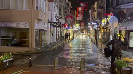 ZONGULDAK EREĞLİ AÇIKLARINDA 4.4 BÜYÜKLÜĞÜNDEKİ DEPREM BİRÇOK İLDEN HİSSEDİLDİ