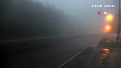 Kar yağışı İstanbul sınırında! Sürücüler zor anlar yaşadı