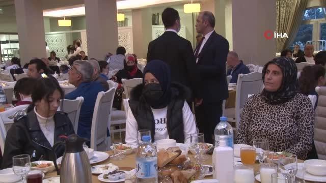 Diyanet İşleri Başkanı Erbaş: Sizler vatan, millet, ezan ve bayrak için koştunuz