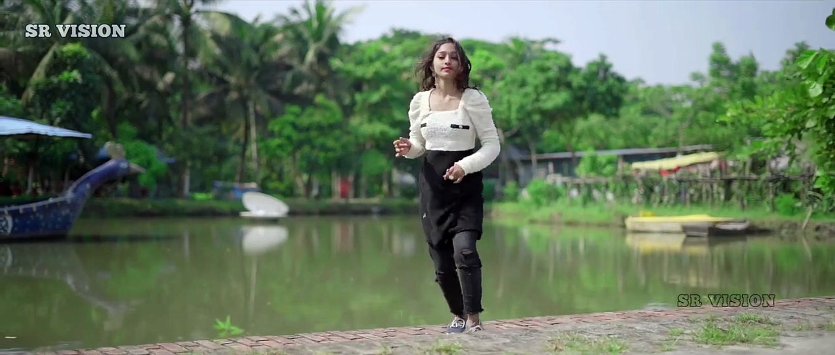 মেডাম তোমার গায়ের ফিগার এত যে সুন্দর - Bangla Dance Performance - Dancer By Modhu - SR Vision