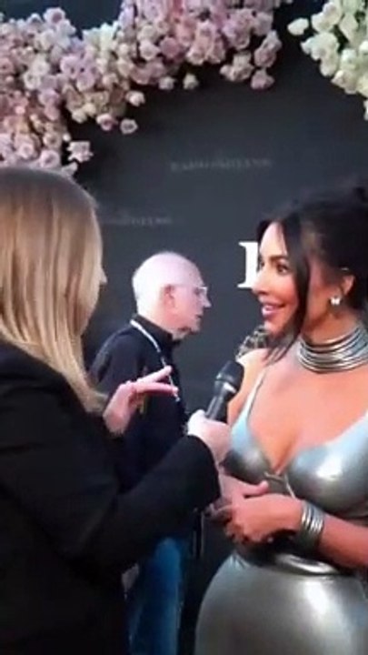 Kim Kardashian and Pete Davidson Trend  After NEW PDA Filled Pics