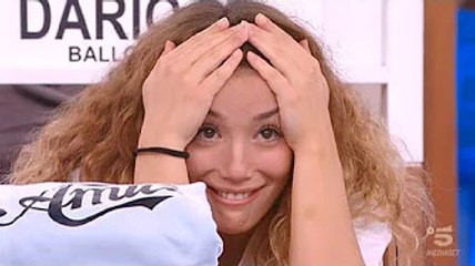 Serena Carella esausta della maestra: "Ha rotto le pa**e" Sfogo senza precedenti oggi ad Amici 21 da