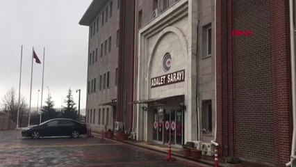 BOŞANDIĞI EŞİNİ TANDIRDA YAKAN EMEL'E ÖMÜR BOYU HAPİS