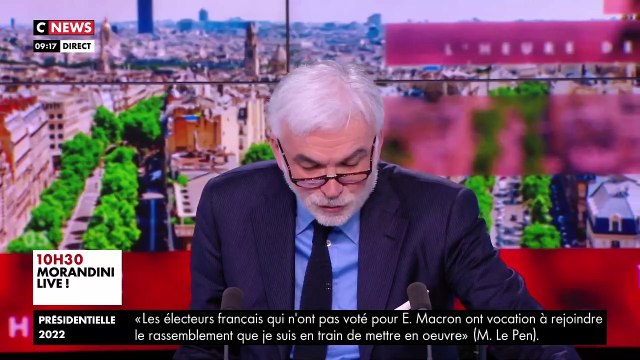 Emmanuel Macron affirme avoir dit de manière affectueuse vouloir emmerder les non vaccinés lors de sa visite cet après-midi à Denain dans le Nord