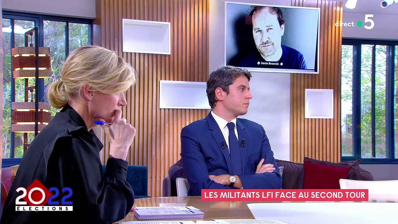 Xavier Beauvois brûle sa carte d'électeur : Gabriel Attal fustige un acte "révoltant" dans "C à vous"