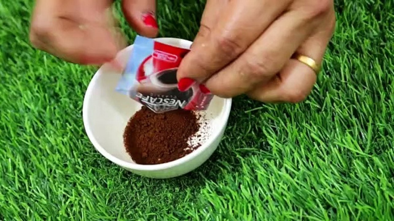 रोज़ाना 5 मिनट चेहरे पे लगालों चेहरा इतना गोरा और टाइट दिखेगा कि पार्लर जाना भूल जाओगे