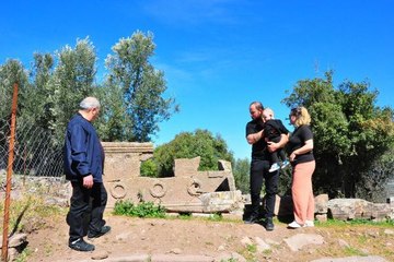 AİGAİ ANTİK KENTİ'NDEKİ KAZI ÇALIŞMALARI, ZİYARETÇİ SAYISINI 15'E KATLADI