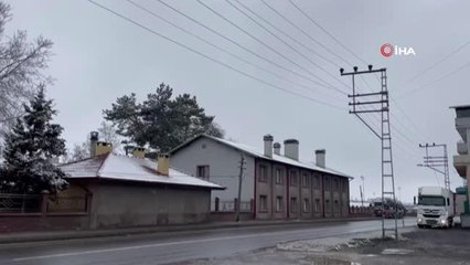 Niğde'de Nisan ayında kar sürprizi