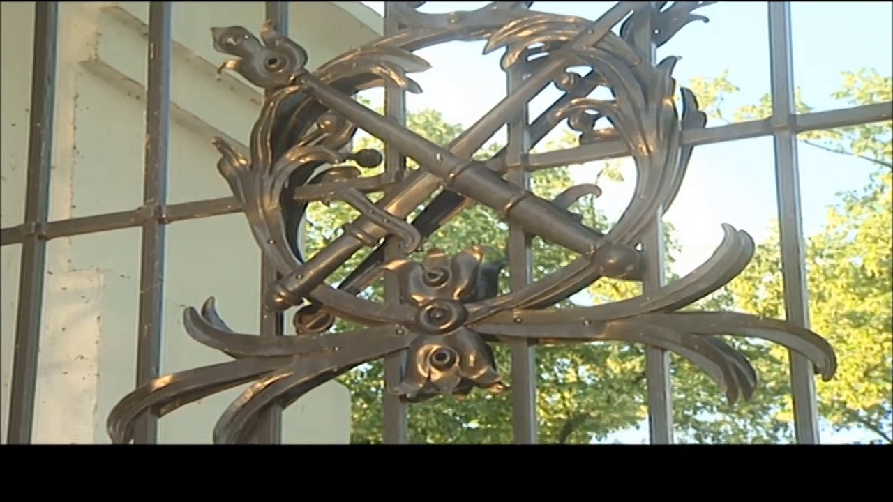 HELENE FISCHER — Hinter Den Tränen (Bonus Titel)