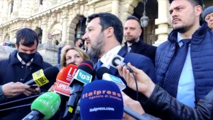 Salvini "Non è il momento di alzare le tasse ma di abbassarle"