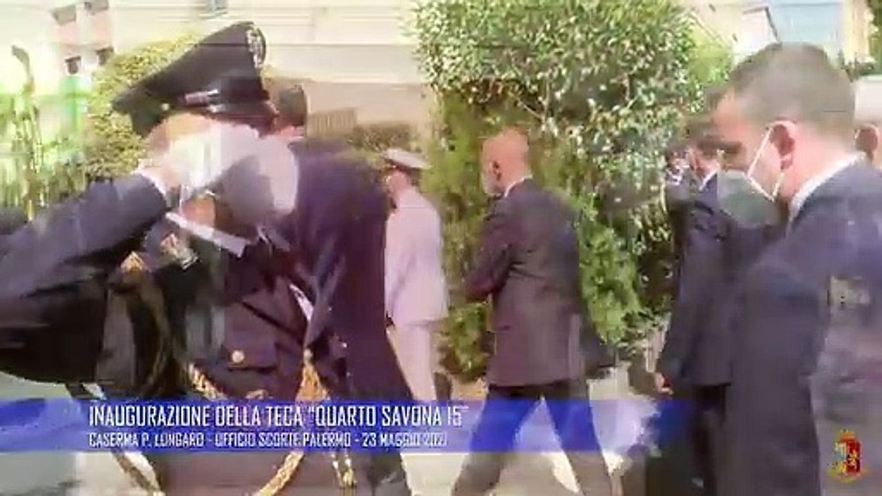 Un omaggio ai poliziotti delle scorte uccisi nelle stragi