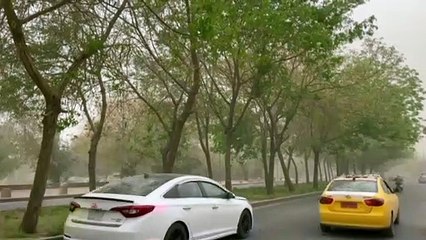 فيديو | عاصفة رملية قوية تضرب بغداد