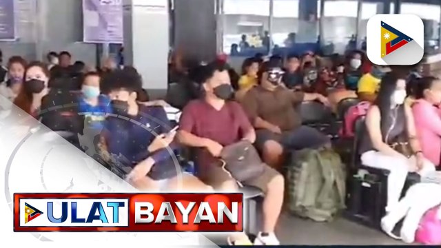 PCG: Bilang ng mga pasahero, truck drivers, at cargo helpers na stranded sa mga pantalan, higit 9-K na