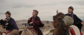 Güney Koreli müzik grubu Kapadokya develerine şarkı yaptı
