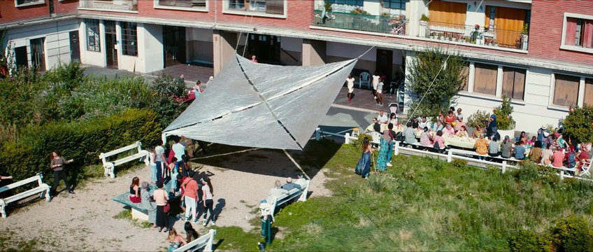 Gagarine - Tráiler oficial español -