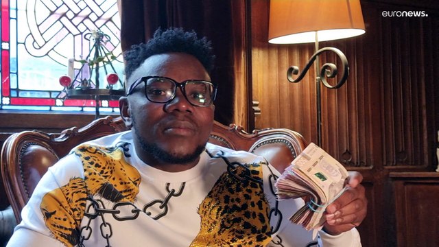 Беженцам пока трудно обменивать в Евросоюзе свои гривны