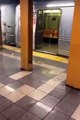 New York metrosunda silahlı saldırı! Çok sayıda kişi vuruldu