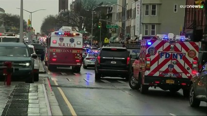 Was wir über die Schießerei in einer U-Bahn-Station in New York bisher wissen