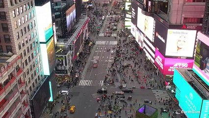 Rögar patlaması nedeniyle insanlar kaçışırken...