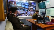 الرئيس السيسي يتفقد مركز عمليات التحكم والمتابعة للشبكة الوطنية للطوارئ والسلامة العامة