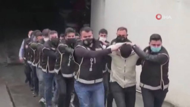 İstanbul ve İzmir’de suç çetesine operasyon: 8 gözaltı