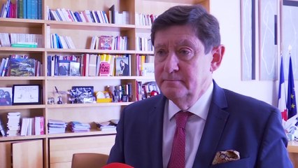 Patrick Kanner souhaite que son groupe « soit utile à la refondation » à la PS