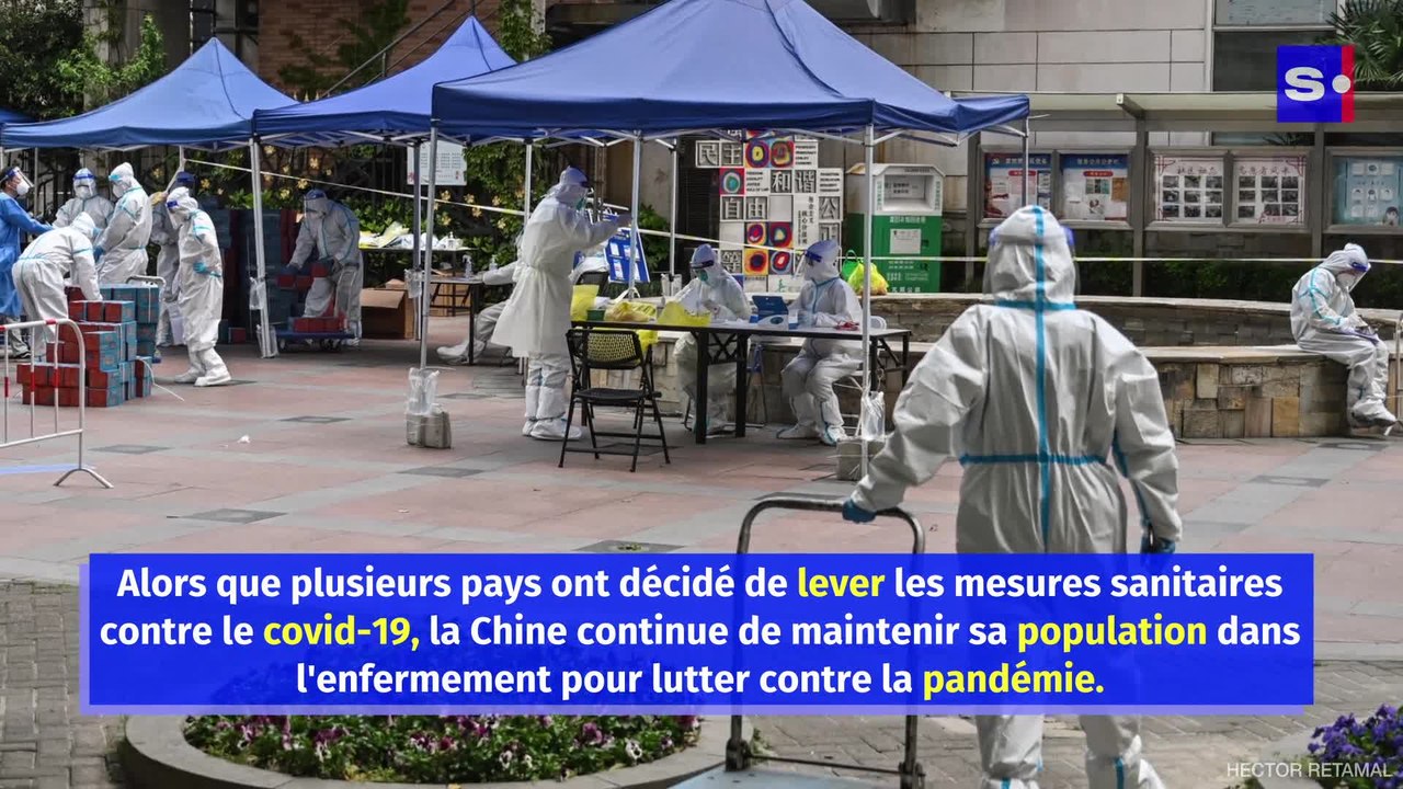 Coronavirus en Chine : à Shanghai, la population se rebelle contre le confinement strict