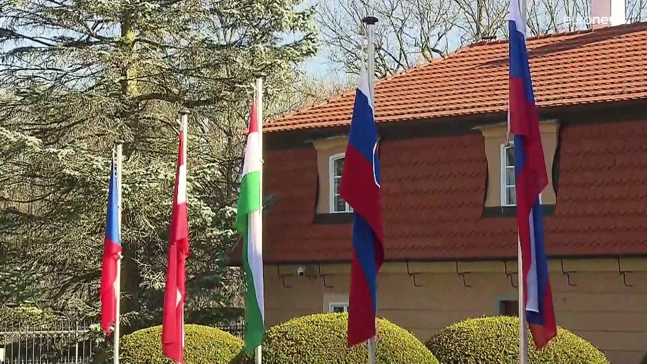 Ungarns 'Rote Line': Keine Sanktionen für russisches Öl und Gas