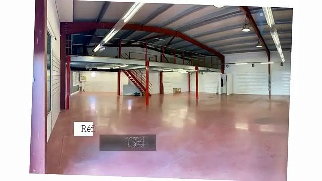 A vendre - Local - SAINT MITRE LES REMPARTS (13920) - 530m²
