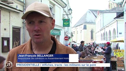 Présidentielle : Affiches, tracts : les militants sur le pont